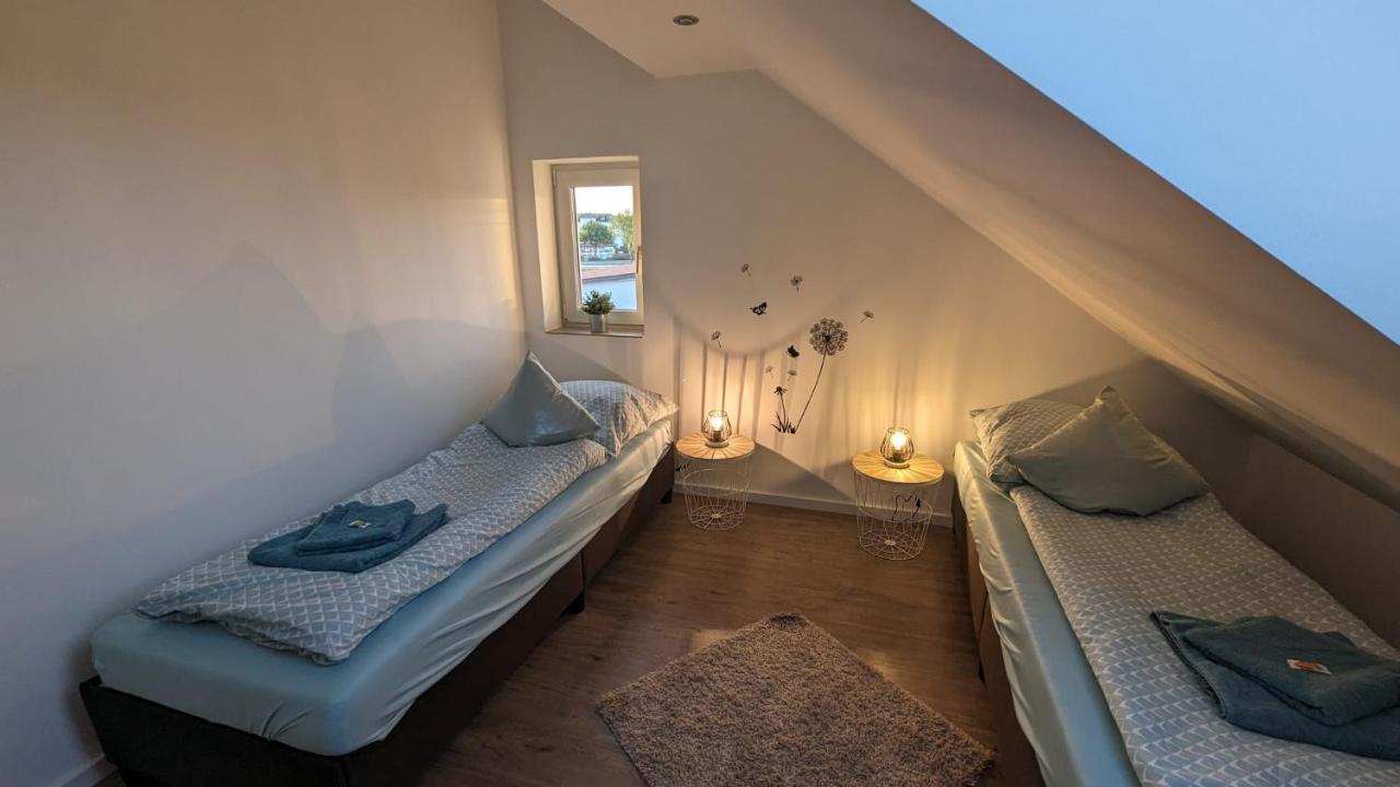 Helle Wohnung Mit Zwei Schlafzimmern Eching  Buitenkant foto
